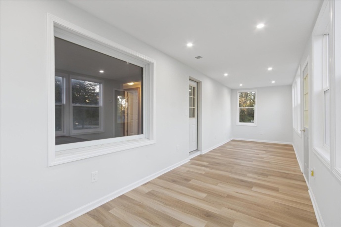 303 Ferry, ROCKTON, Illinois 61072, 3 Bedrooms Bedrooms, ,2 BathroomsBathrooms,House,For Sale,Ferry,202506847