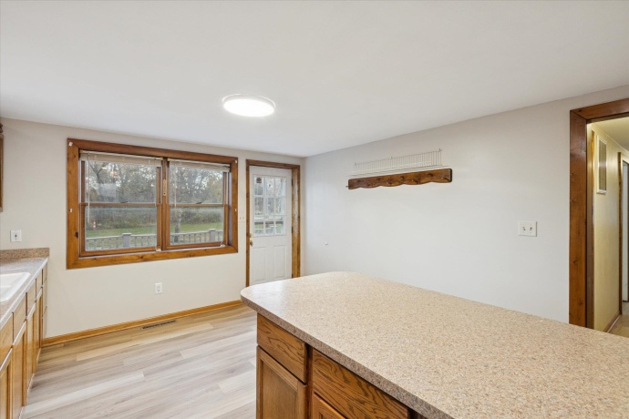 303 Ferry, ROCKTON, Illinois 61072, 3 Bedrooms Bedrooms, ,2 BathroomsBathrooms,House,For Sale,Ferry,202506847