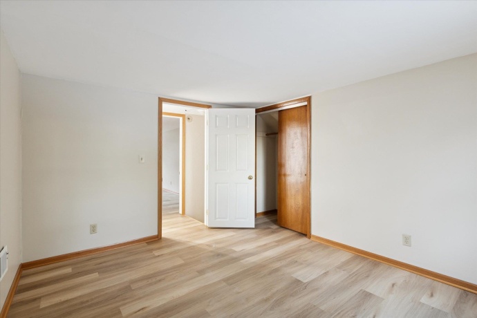 303 Ferry, ROCKTON, Illinois 61072, 3 Bedrooms Bedrooms, ,2 BathroomsBathrooms,House,For Sale,Ferry,202506847