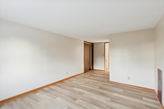 303 Ferry, ROCKTON, Illinois 61072, 3 Bedrooms Bedrooms, ,2 BathroomsBathrooms,House,For Sale,Ferry,202506847