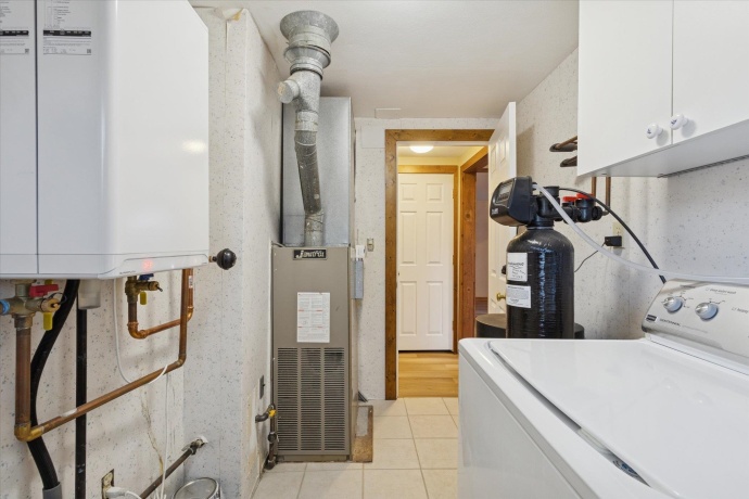 303 Ferry, ROCKTON, Illinois 61072, 3 Bedrooms Bedrooms, ,2 BathroomsBathrooms,House,For Sale,Ferry,202506847