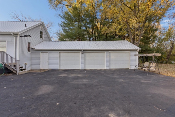 303 Ferry, ROCKTON, Illinois 61072, 3 Bedrooms Bedrooms, ,2 BathroomsBathrooms,House,For Sale,Ferry,202506847