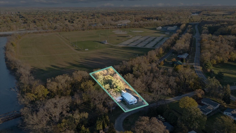 303 Ferry, ROCKTON, Illinois 61072, 3 Bedrooms Bedrooms, ,2 BathroomsBathrooms,House,For Sale,Ferry,202506847