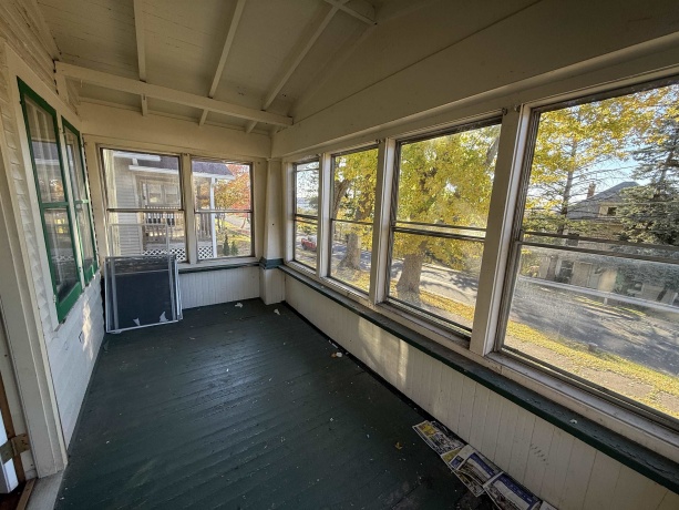 834 4th, SAVANNA, Illinois 61074, 3 Bedrooms Bedrooms, ,1 BathroomBathrooms,House,For Sale,4th,202506850