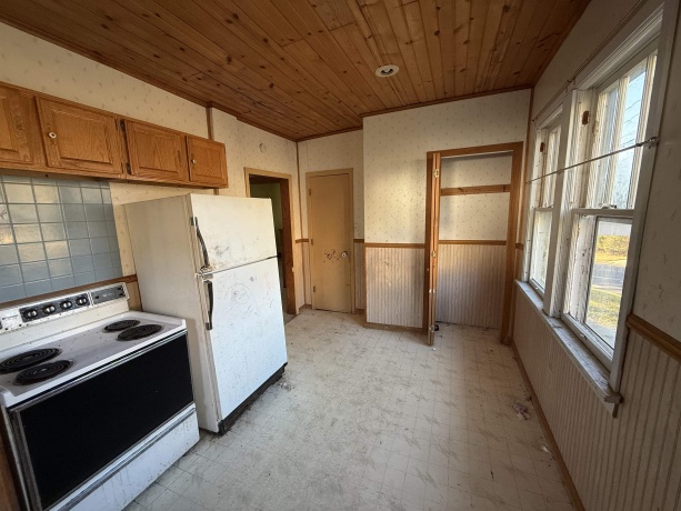 834 4th, SAVANNA, Illinois 61074, 3 Bedrooms Bedrooms, ,1 BathroomBathrooms,House,For Sale,4th,202506850