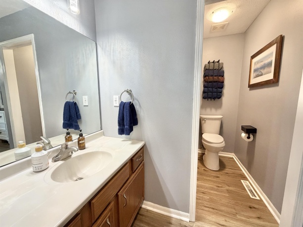 5969 Birkenshaw, LOVES PARK, Illinois 61111, 4 Bedrooms Bedrooms, ,3 BathroomsBathrooms,House,For Sale,Birkenshaw,202506852