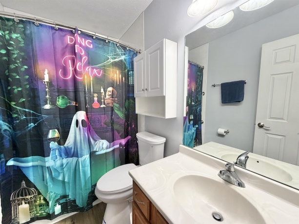 5969 Birkenshaw, LOVES PARK, Illinois 61111, 4 Bedrooms Bedrooms, ,3 BathroomsBathrooms,House,For Sale,Birkenshaw,202506852