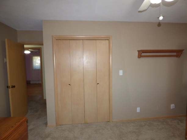 314 Main, ELIZABETH, Illinois 61028, 3 Bedrooms Bedrooms, ,3 BathroomsBathrooms,House,For Sale,Main,202506862