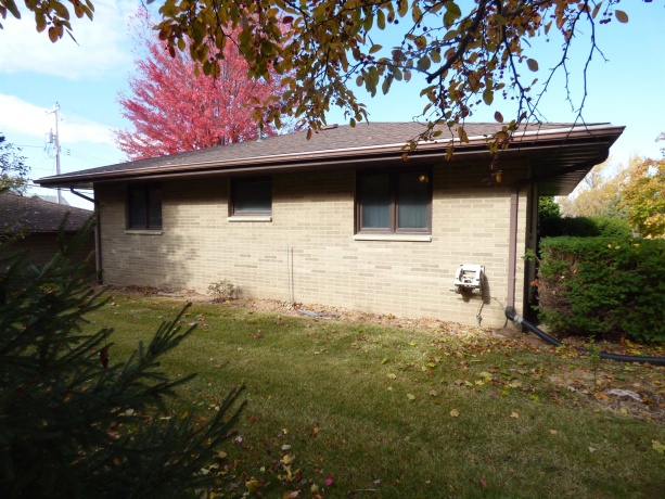 314 Main, ELIZABETH, Illinois 61028, 3 Bedrooms Bedrooms, ,3 BathroomsBathrooms,House,For Sale,Main,202506862