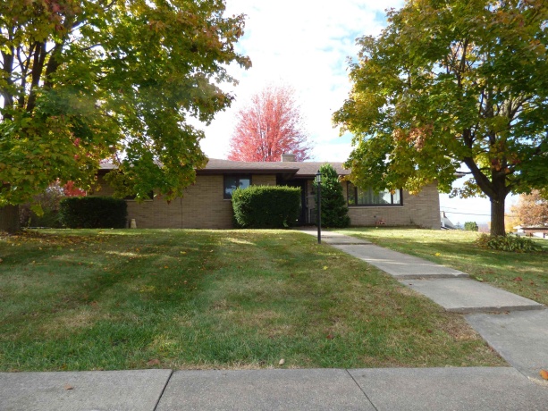 314 Main, ELIZABETH, Illinois 61028, 3 Bedrooms Bedrooms, ,3 BathroomsBathrooms,House,For Sale,Main,202506862