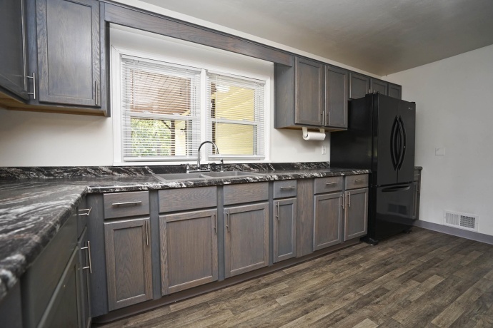 3121 Central, ROCKFORD, Illinois 61101, 2 Bedrooms Bedrooms, ,1 BathroomBathrooms,House,For Sale,Central,202506095