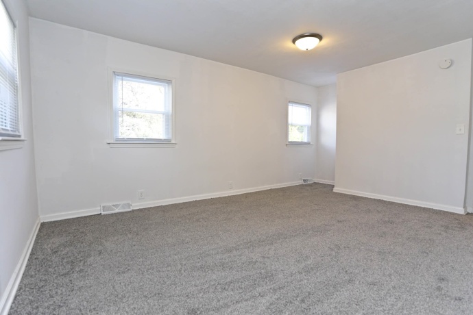 3121 Central, ROCKFORD, Illinois 61101, 2 Bedrooms Bedrooms, ,1 BathroomBathrooms,House,For Sale,Central,202506095