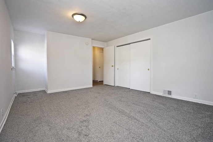 3121 Central, ROCKFORD, Illinois 61101, 2 Bedrooms Bedrooms, ,1 BathroomBathrooms,House,For Sale,Central,202506095