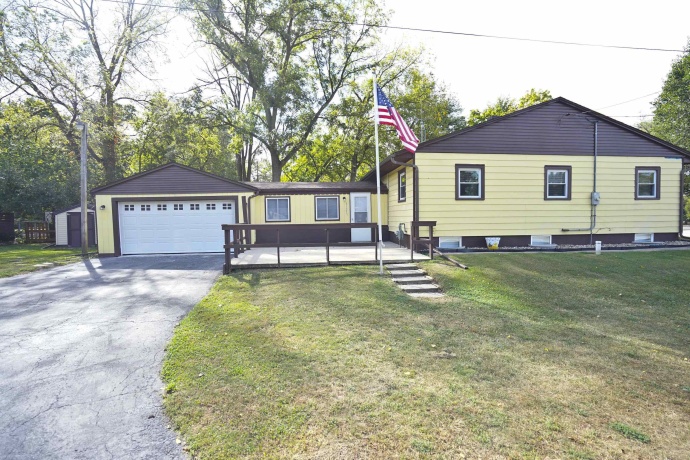 3121 Central, ROCKFORD, Illinois 61101, 2 Bedrooms Bedrooms, ,1 BathroomBathrooms,House,For Sale,Central,202506095