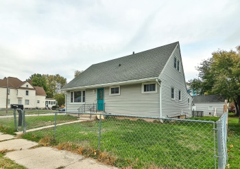 321 Van Buren, BELVIDERE, Illinois 61008, 4 Bedrooms Bedrooms, ,1 BathroomBathrooms,House,For Sale,Van Buren,202506871