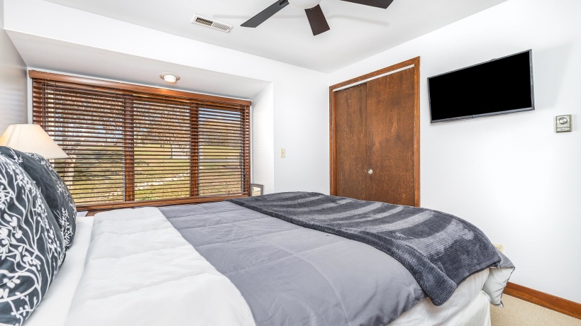 111 Plum Cove, GALENA, Illinois 61036, 2 Bedrooms Bedrooms, ,3 BathroomsBathrooms,Condominium,For Sale,Plum Cove,202506878