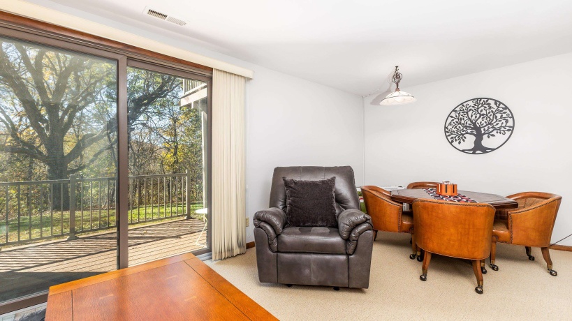 111 Plum Cove, GALENA, Illinois 61036, 2 Bedrooms Bedrooms, ,3 BathroomsBathrooms,Condominium,For Sale,Plum Cove,202506878