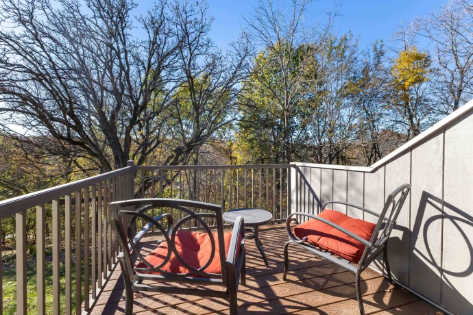 111 Plum Cove, GALENA, Illinois 61036, 2 Bedrooms Bedrooms, ,3 BathroomsBathrooms,Condominium,For Sale,Plum Cove,202506878