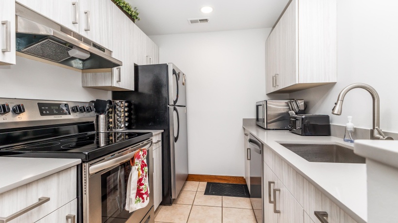 111 Plum Cove, GALENA, Illinois 61036, 2 Bedrooms Bedrooms, ,3 BathroomsBathrooms,Condominium,For Sale,Plum Cove,202506878