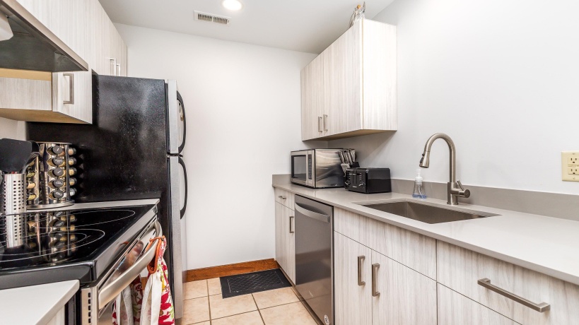 111 Plum Cove, GALENA, Illinois 61036, 2 Bedrooms Bedrooms, ,3 BathroomsBathrooms,Condominium,For Sale,Plum Cove,202506878