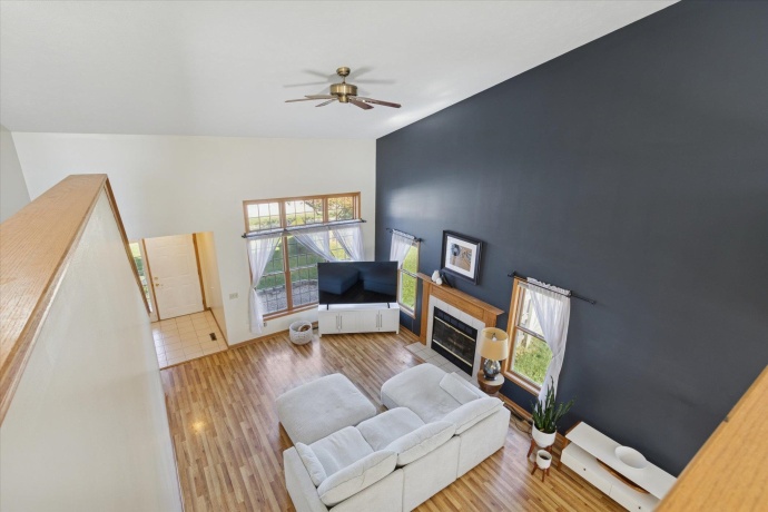 1311 Conlin, BELVIDERE, Illinois 61008, 3 Bedrooms Bedrooms, ,2 BathroomsBathrooms,House,For Sale,Conlin,202506880