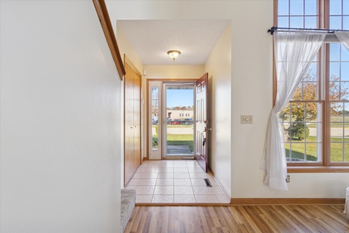 1311 Conlin, BELVIDERE, Illinois 61008, 3 Bedrooms Bedrooms, ,2 BathroomsBathrooms,House,For Sale,Conlin,202506880