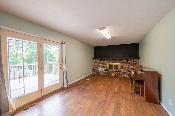 4269 Towhee, LOVES PARK, Illinois 61111, 4 Bedrooms Bedrooms, ,2 BathroomsBathrooms,House,For Sale,Towhee,202506355