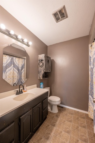 4269 Towhee, LOVES PARK, Illinois 61111, 4 Bedrooms Bedrooms, ,2 BathroomsBathrooms,House,For Sale,Towhee,202506355