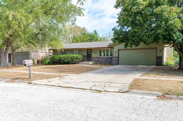 4269 Towhee, LOVES PARK, Illinois 61111, 4 Bedrooms Bedrooms, ,2 BathroomsBathrooms,House,For Sale,Towhee,202506355