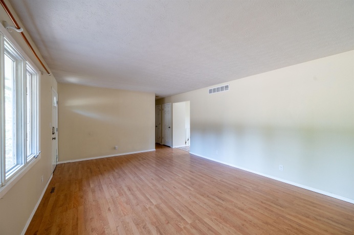 4269 Towhee, LOVES PARK, Illinois 61111, 4 Bedrooms Bedrooms, ,2 BathroomsBathrooms,House,For Sale,Towhee,202506355