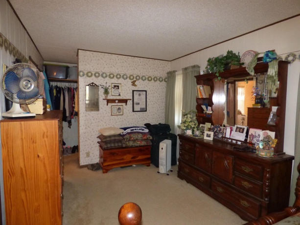 19128 IL Rt. 84, SAVANNA, Illinois 61074, 4 Bedrooms Bedrooms, ,3 BathroomsBathrooms,Farm,For Sale,IL Rt. 84,202506889