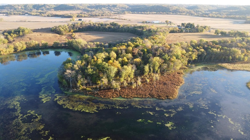 19128 IL Rt. 84, SAVANNA, Illinois 61074, 4 Bedrooms Bedrooms, ,3 BathroomsBathrooms,Farm,For Sale,IL Rt. 84,202506889