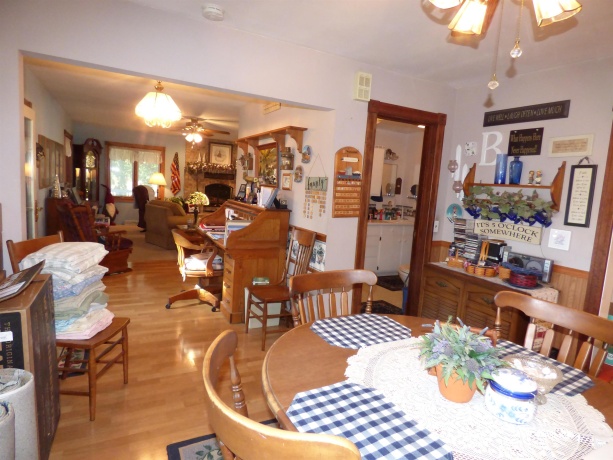 19128 IL Rt. 84, SAVANNA, Illinois 61074, 4 Bedrooms Bedrooms, ,3 BathroomsBathrooms,Farm,For Sale,IL Rt. 84,202506889