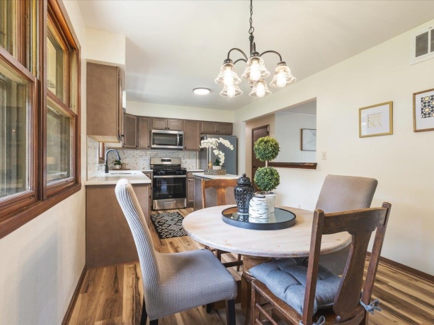 3302 Chick Charney, ROCKFORD, Illinois 61109, 3 Bedrooms Bedrooms, ,1 BathroomBathrooms,House,For Sale,Chick Charney,202505753