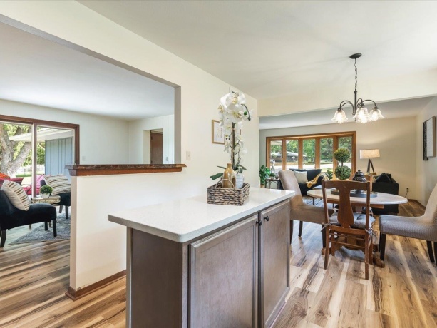 3302 Chick Charney, ROCKFORD, Illinois 61109, 3 Bedrooms Bedrooms, ,1 BathroomBathrooms,House,For Sale,Chick Charney,202505753