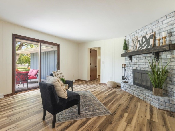 3302 Chick Charney, ROCKFORD, Illinois 61109, 3 Bedrooms Bedrooms, ,1 BathroomBathrooms,House,For Sale,Chick Charney,202505753