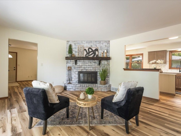 3302 Chick Charney, ROCKFORD, Illinois 61109, 3 Bedrooms Bedrooms, ,1 BathroomBathrooms,House,For Sale,Chick Charney,202505753