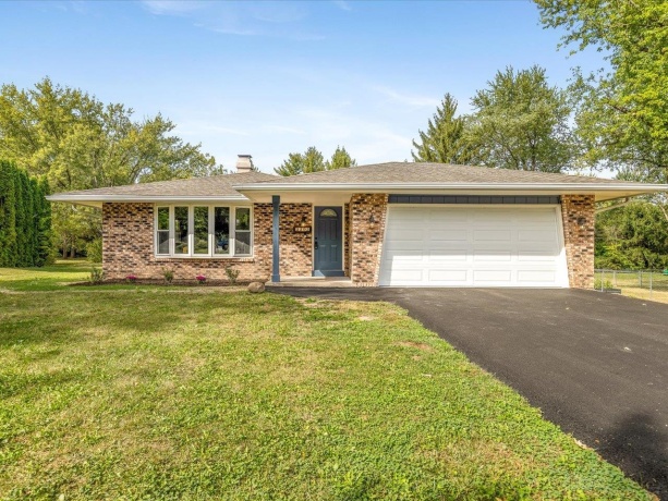 3302 Chick Charney, ROCKFORD, Illinois 61109, 3 Bedrooms Bedrooms, ,1 BathroomBathrooms,House,For Sale,Chick Charney,202505753