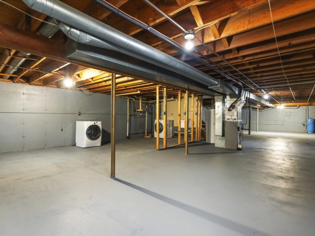 3302 Chick Charney, ROCKFORD, Illinois 61109, 3 Bedrooms Bedrooms, ,1 BathroomBathrooms,House,For Sale,Chick Charney,202505753