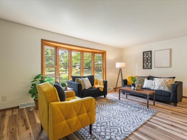 3302 Chick Charney, ROCKFORD, Illinois 61109, 3 Bedrooms Bedrooms, ,1 BathroomBathrooms,House,For Sale,Chick Charney,202505753