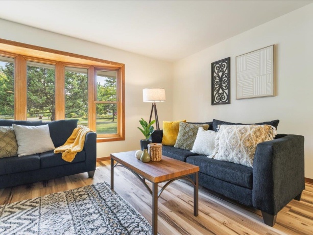 3302 Chick Charney, ROCKFORD, Illinois 61109, 3 Bedrooms Bedrooms, ,1 BathroomBathrooms,House,For Sale,Chick Charney,202505753