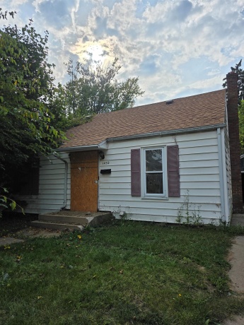 1452 high, FREEPORT, Illinois 61032, 2 Bedrooms Bedrooms, ,1 BathroomBathrooms,House,For Sale,high,202506072