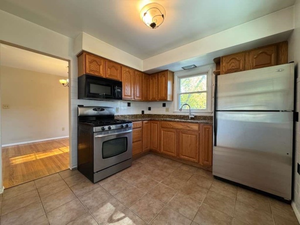 4719 Ottawa, ROCKFORD, Illinois 61107, 3 Bedrooms Bedrooms, ,1 BathroomBathrooms,House,For Sale,Ottawa,202506767