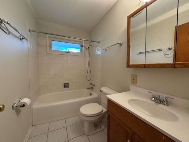 4719 Ottawa, ROCKFORD, Illinois 61107, 3 Bedrooms Bedrooms, ,1 BathroomBathrooms,House,For Sale,Ottawa,202506767