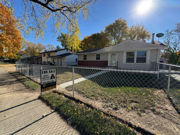 4719 Ottawa, ROCKFORD, Illinois 61107, 3 Bedrooms Bedrooms, ,1 BathroomBathrooms,House,For Sale,Ottawa,202506767