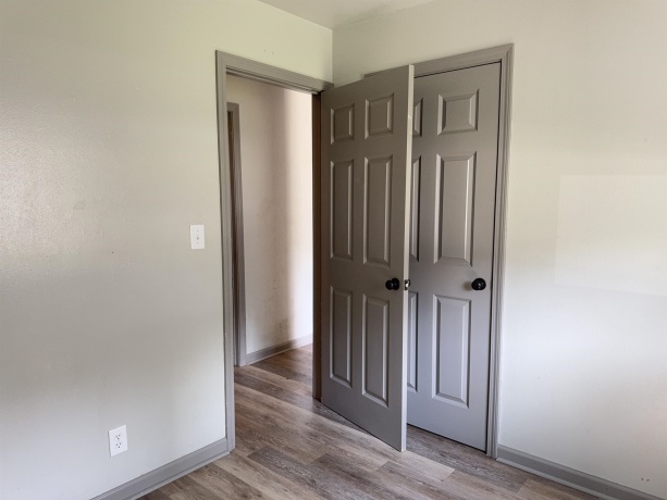 30 Gilbert, MACHESNEY PARK, Illinois 61115, 3 Bedrooms Bedrooms, ,1 BathroomBathrooms,House,For Sale,Gilbert,202504876