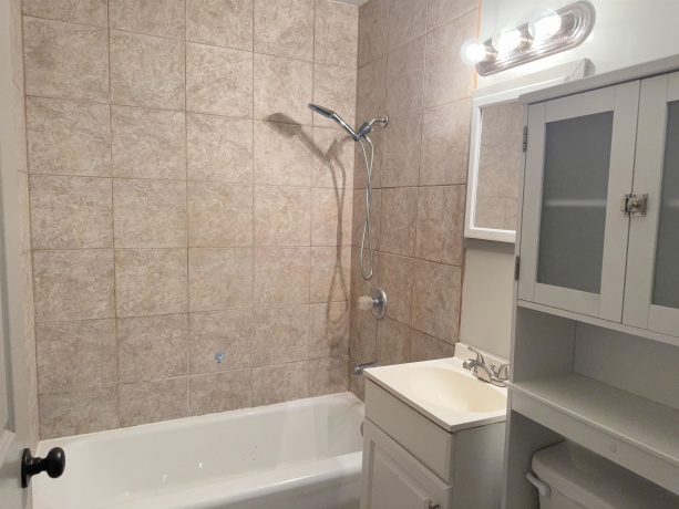 30 Gilbert, MACHESNEY PARK, Illinois 61115, 3 Bedrooms Bedrooms, ,1 BathroomBathrooms,House,For Sale,Gilbert,202504876