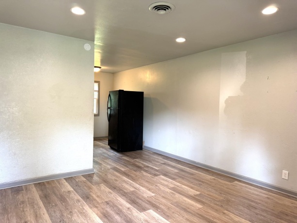 30 Gilbert, MACHESNEY PARK, Illinois 61115, 3 Bedrooms Bedrooms, ,1 BathroomBathrooms,House,For Sale,Gilbert,202504876