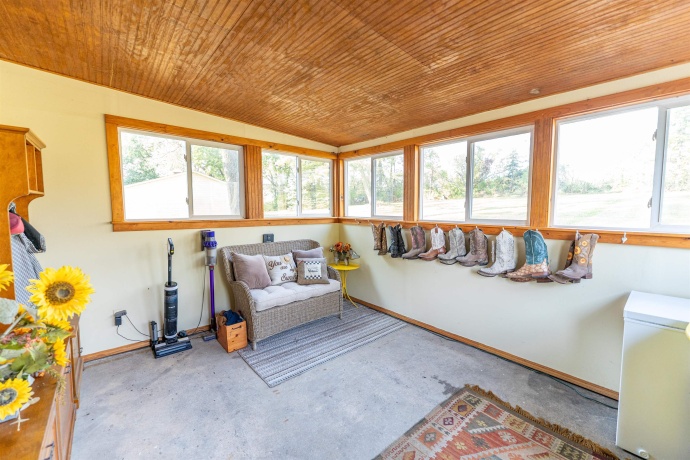 6155 Perryville, CHERRY VALLEY, Illinois 61016, 2 Bedrooms Bedrooms, ,1 BathroomBathrooms,House,For Sale,Perryville,202506900