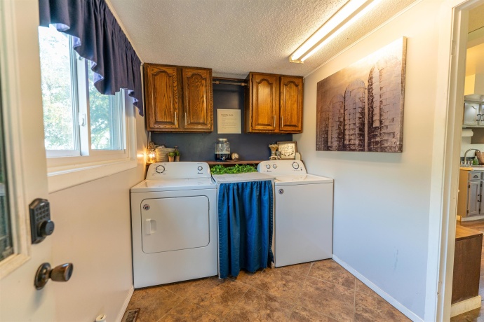 6155 Perryville, CHERRY VALLEY, Illinois 61016, 2 Bedrooms Bedrooms, ,1 BathroomBathrooms,House,For Sale,Perryville,202506900